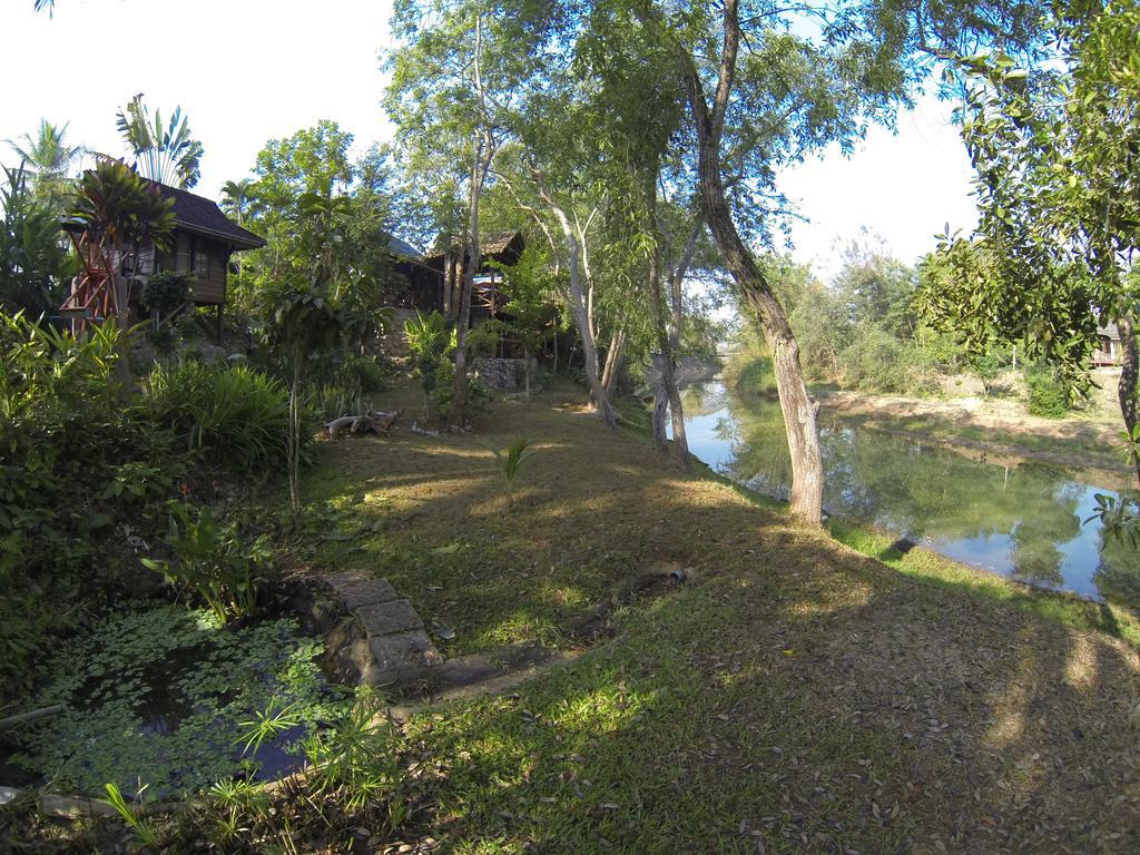 Riverside Ban Cho Lae Bagian luar foto