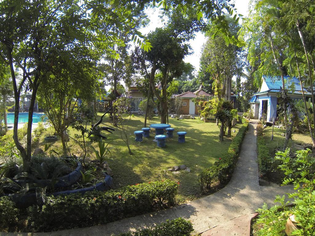 Riverside Ban Cho Lae Bagian luar foto